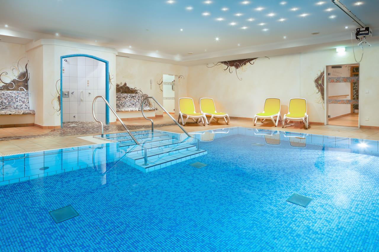 "Haus Berktold" - Annehmlichkeiten Von 4-Sterne Familien-Und Wellnesshotel Viktoria Koennen Mitbenutzt Werden 奥伯斯特多夫 外观 照片